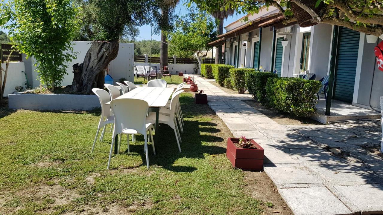 Charming Beach Studios Kávos Exterior foto